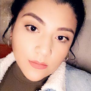 Meet your Posher, Janice